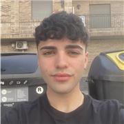 soy un chico ambicioso, con constantes ganas de aprender y podria dar clase a gente que este cursando grado medio de informática.